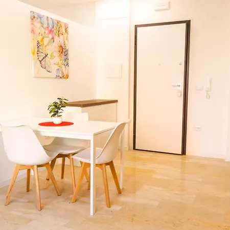 Moderno E In Posizione Strategica 2a Appartamento Udine