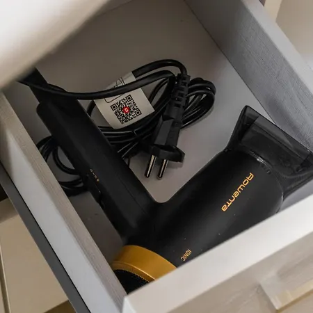 Moderno E In Posizione Strategica 2a