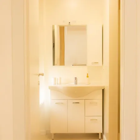 Moderno E In Posizione Strategica 2a 우디네